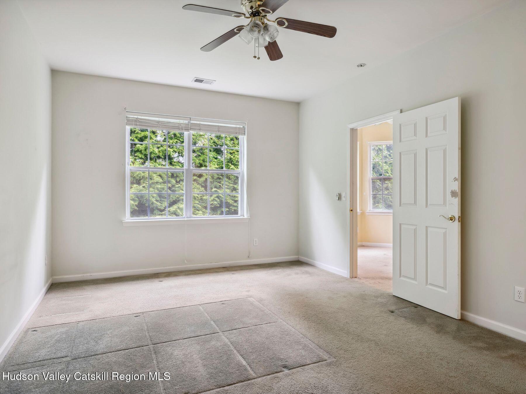 212 Commons Lane, Saugerties, New York image 10