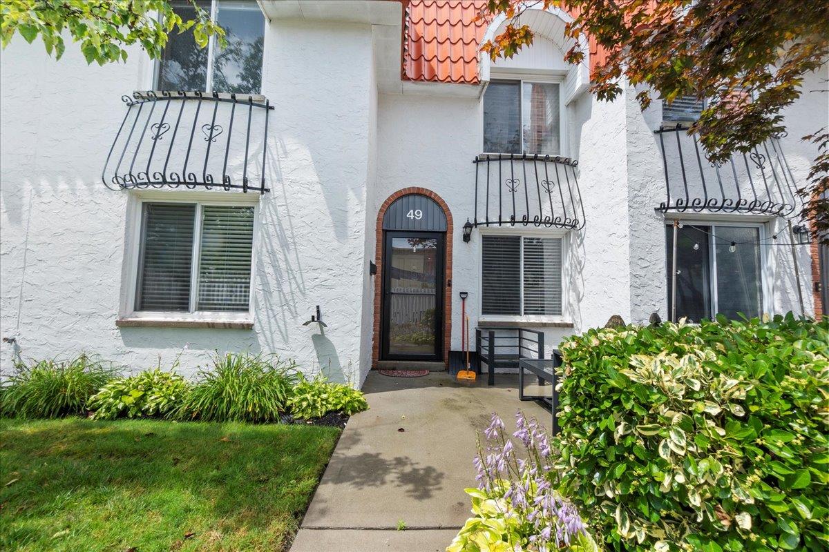 Oceanside, New York 11572, United States, 2 Bedrooms Bedrooms, ,2 BathroomsBathrooms,Residential,Active,175702