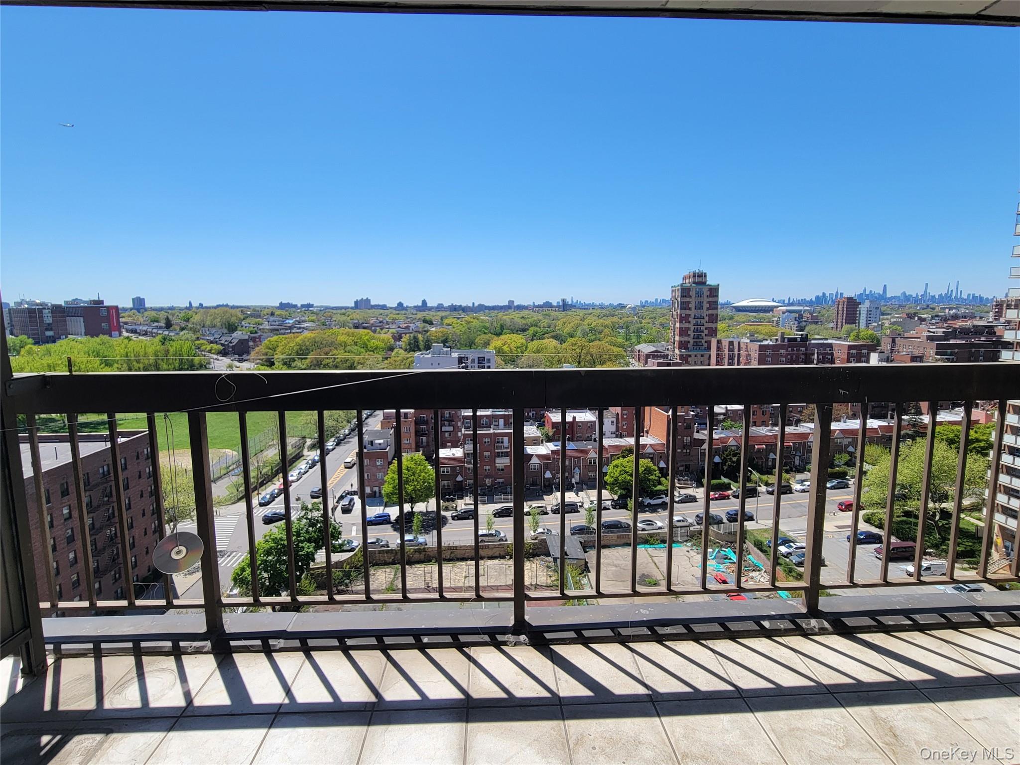 138-35 Elder Avenue 14K - Photo 3