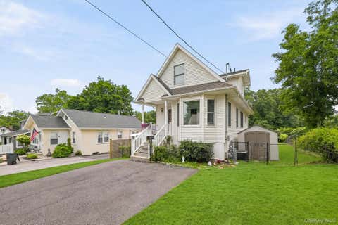 Photo of 31 Schreiber Street, Tappan, NY 10983 (MLS # 1027034)