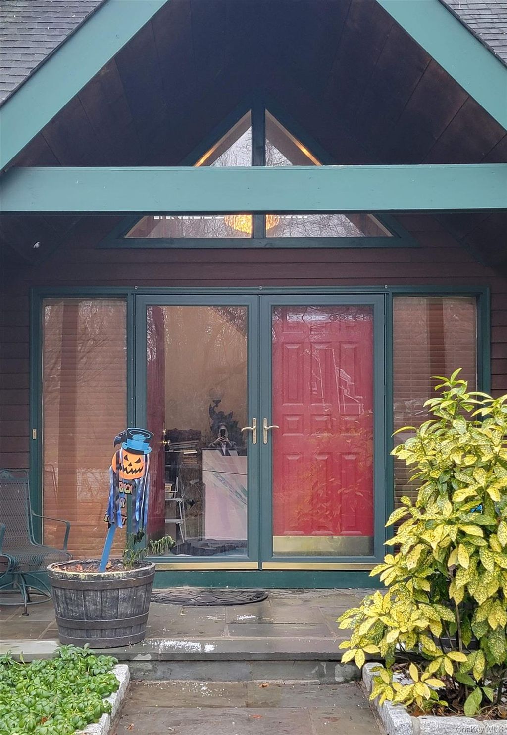 Photo of 4 Greenlawn Road, Cortlandt Manor, NY 10567 (MLS # 942798)