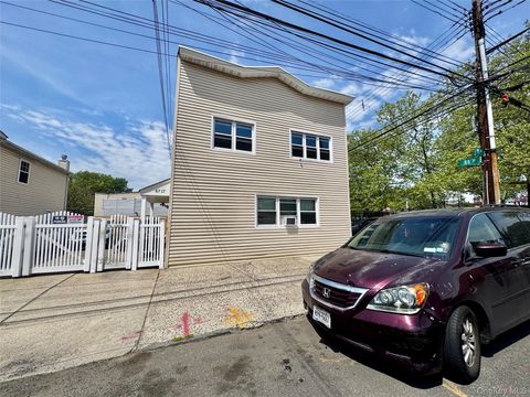 Multifamily For Sale - 87-17 95th Ave Ave<br/> Ozone Park, NY 11416