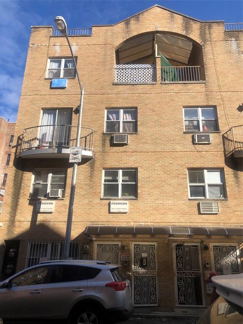 4169 Summit Court Flushing NY 11355