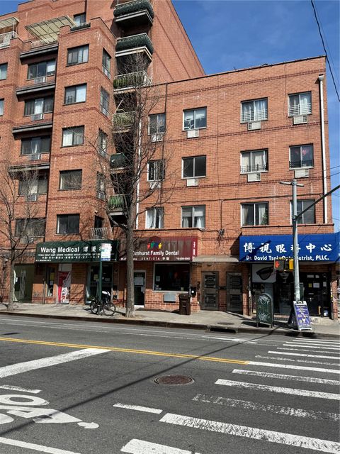 8527 Broadway Elmhurst NY 11373