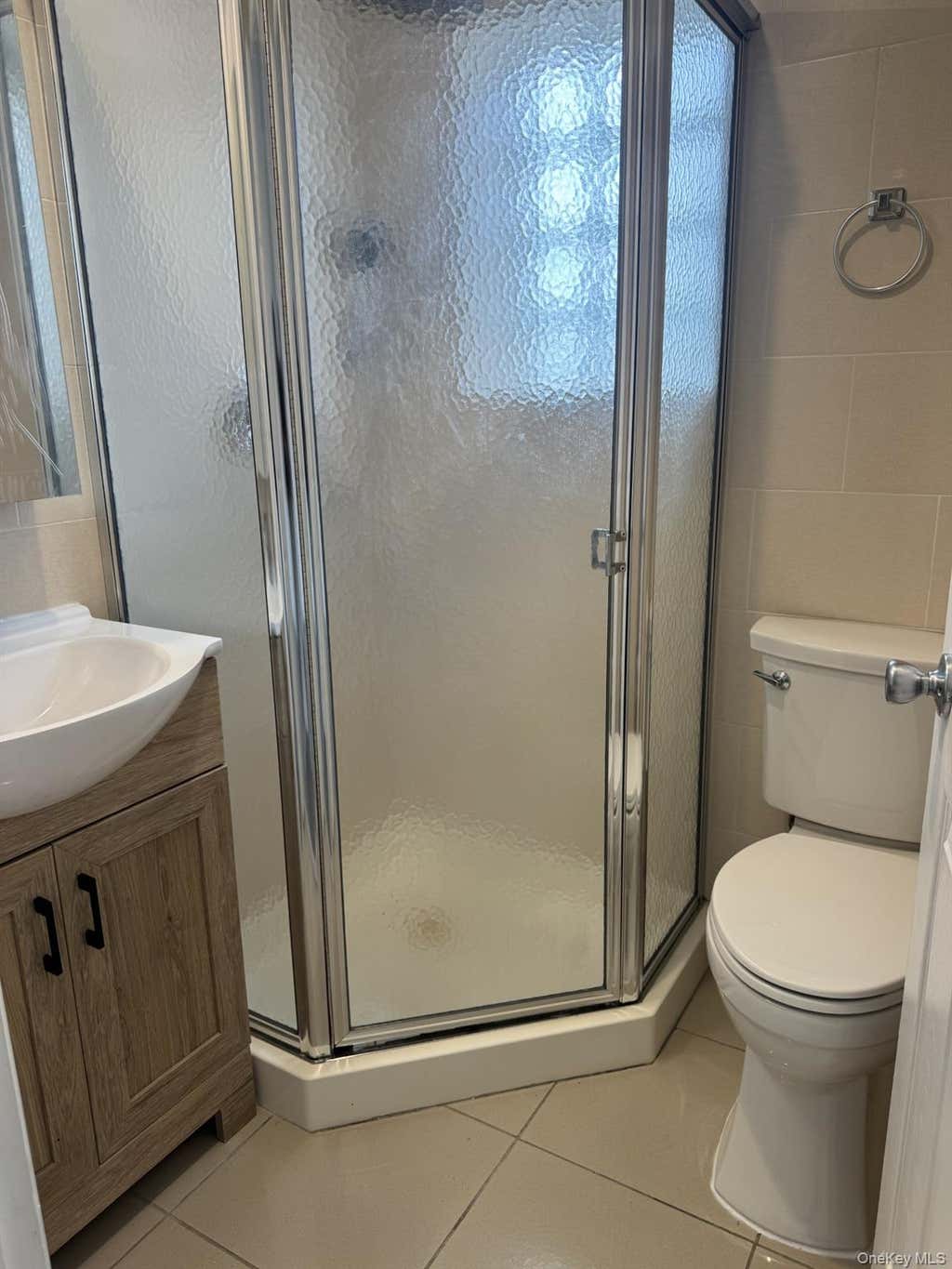 Photo of 13273 4B, Flushing, NY 11355 (MLS # 1043150)