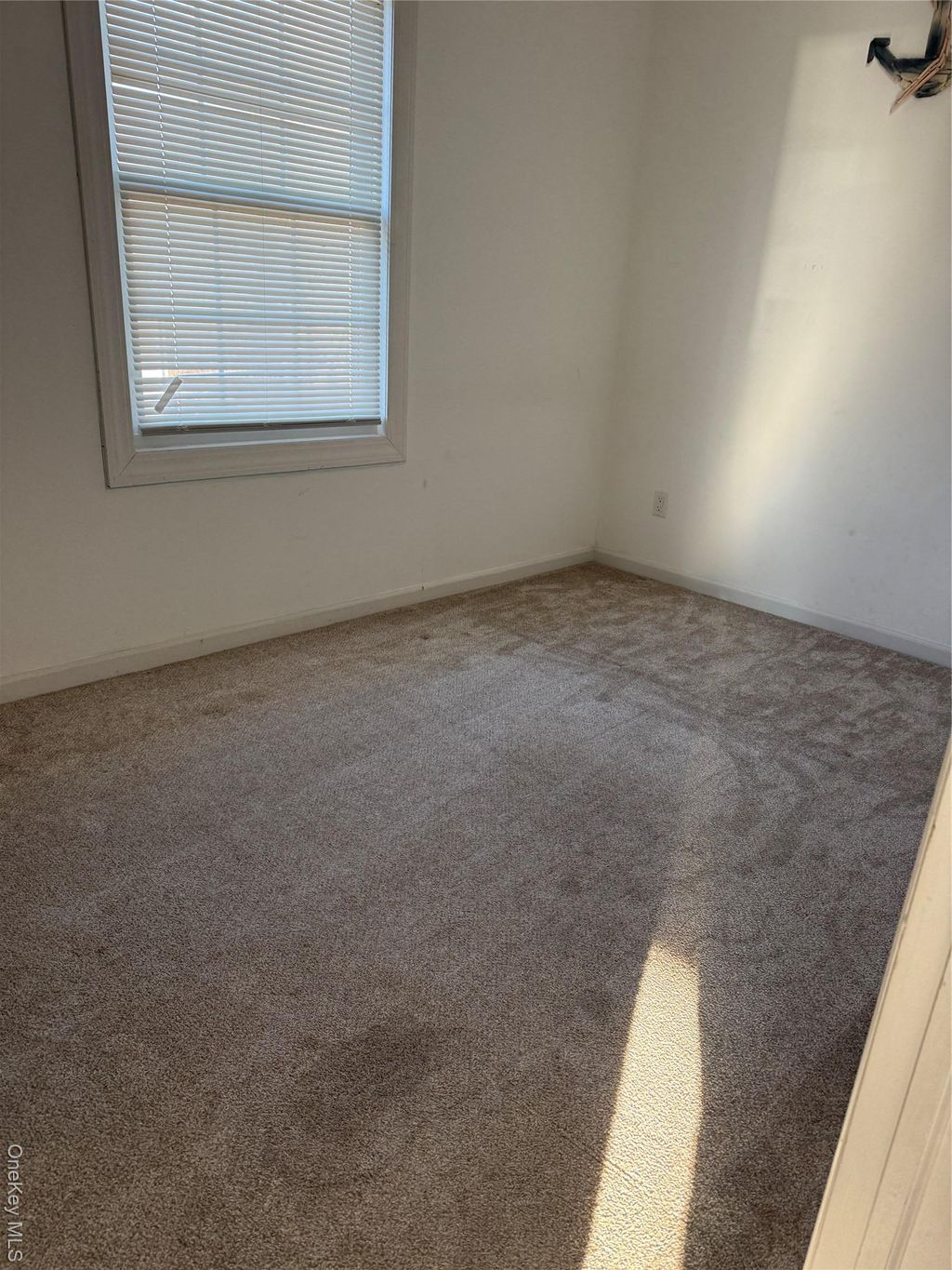 Photo of 26 MANHASSET Drive, Mastic Beach, NY 11951 (MLS # 951589)