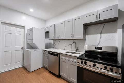 Apartment For Rent - 324 Eldert Street #1A<br/> Brooklyn, NY 11237