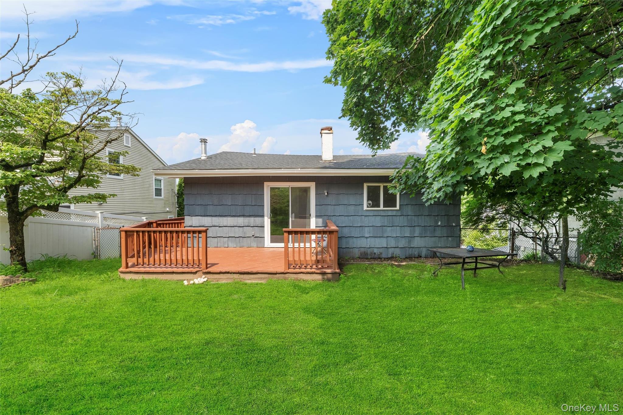 Croton-On-Hudson, New York 10520, United States, 4 Bedrooms Bedrooms, ,2 BathroomsBathrooms,Residential,Active,151448