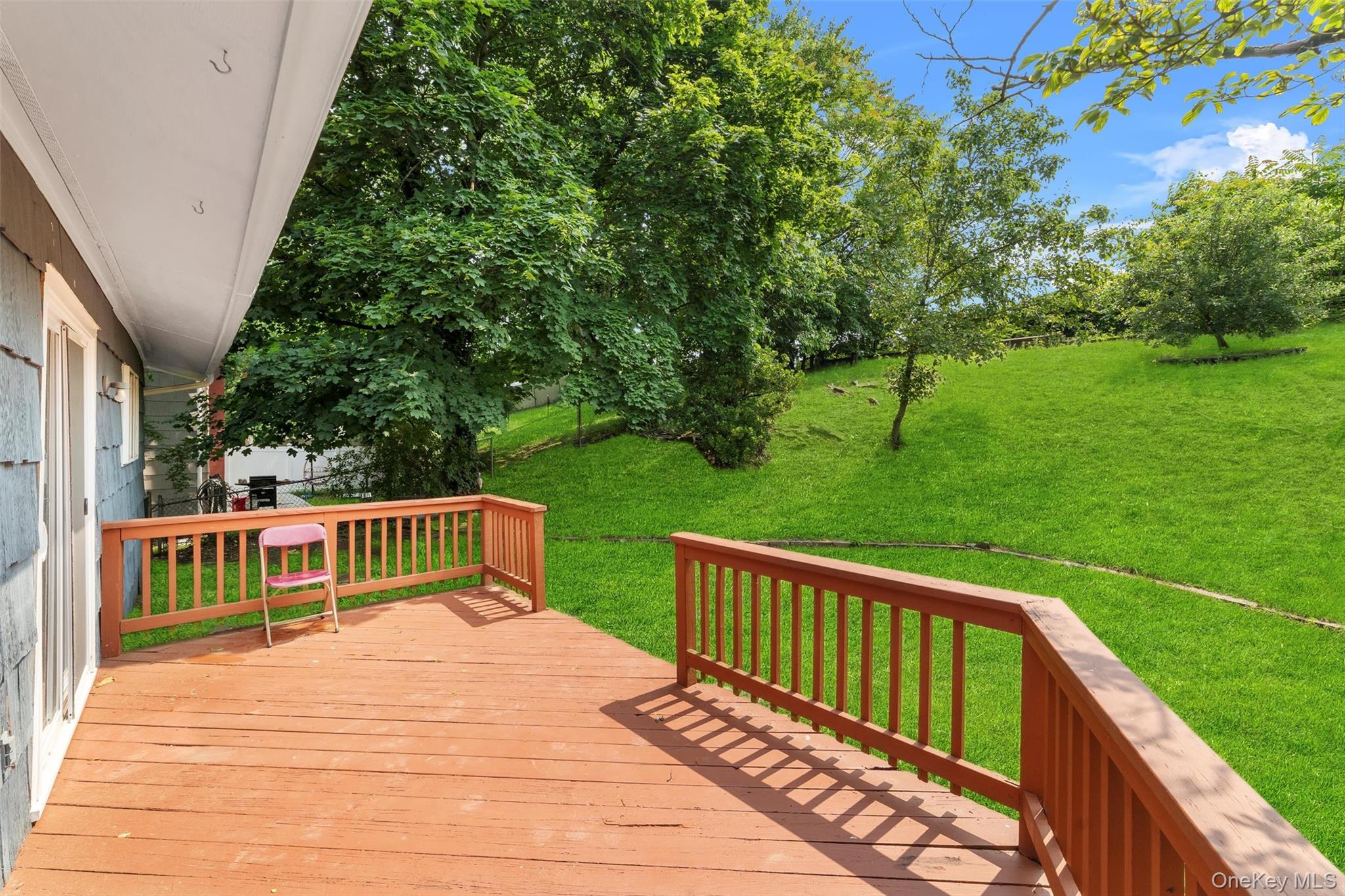 Croton-On-Hudson, New York 10520, United States, 4 Bedrooms Bedrooms, ,2 BathroomsBathrooms,Residential,Active,151448