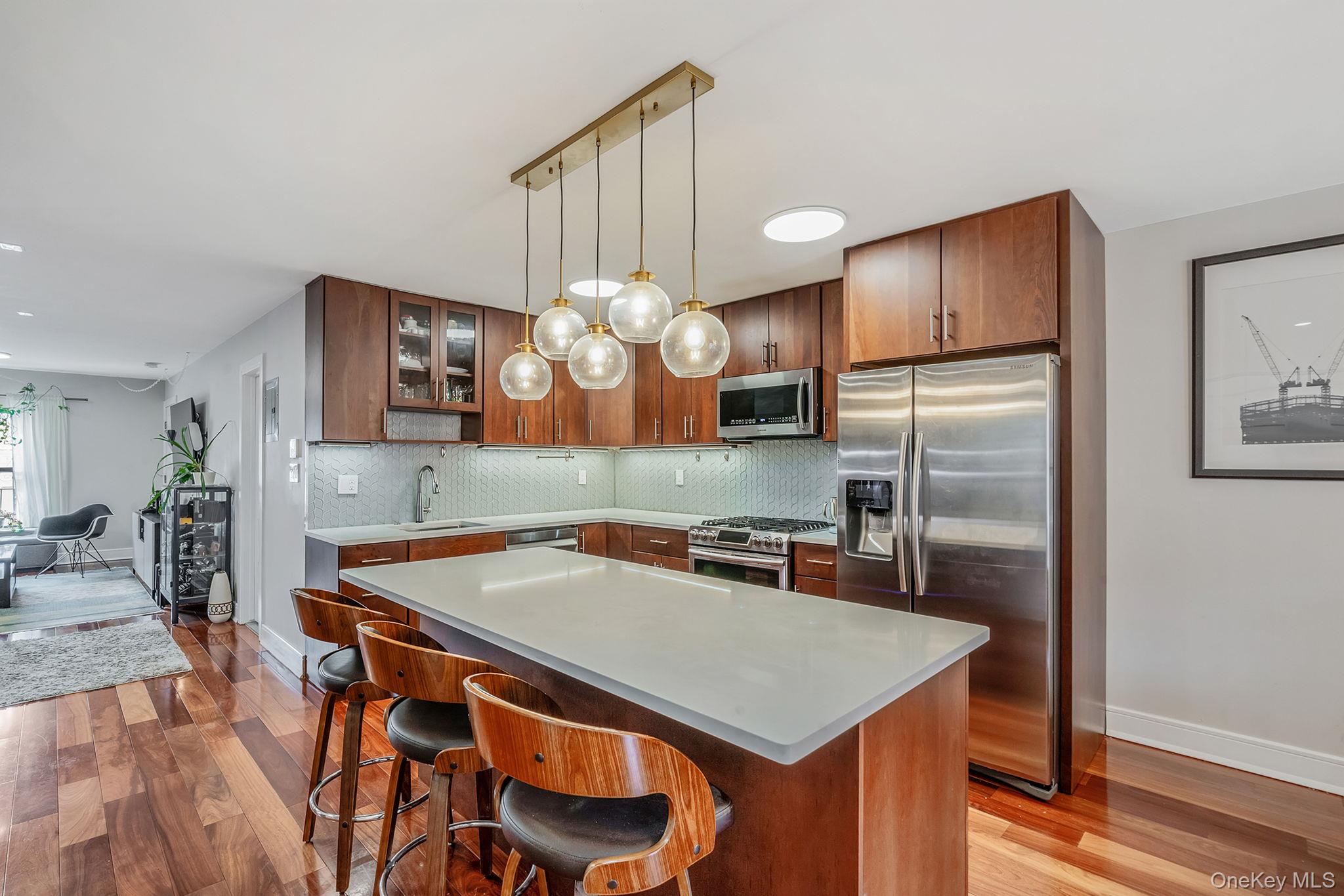 682 Lexington Avenue