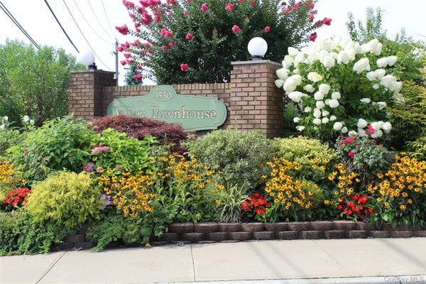 3530 LONG BEACH RD APT 1, OCEANSIDE, NY 11572 - Image 93fa3548fdfbdfc56227726be2e8407e/3426828689