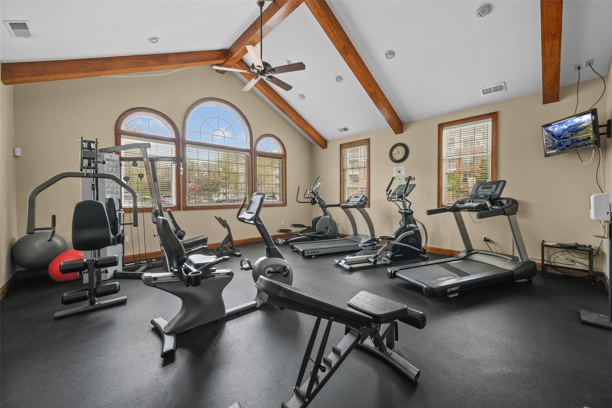 521 Regency Drive, Fishkill, New York image 37