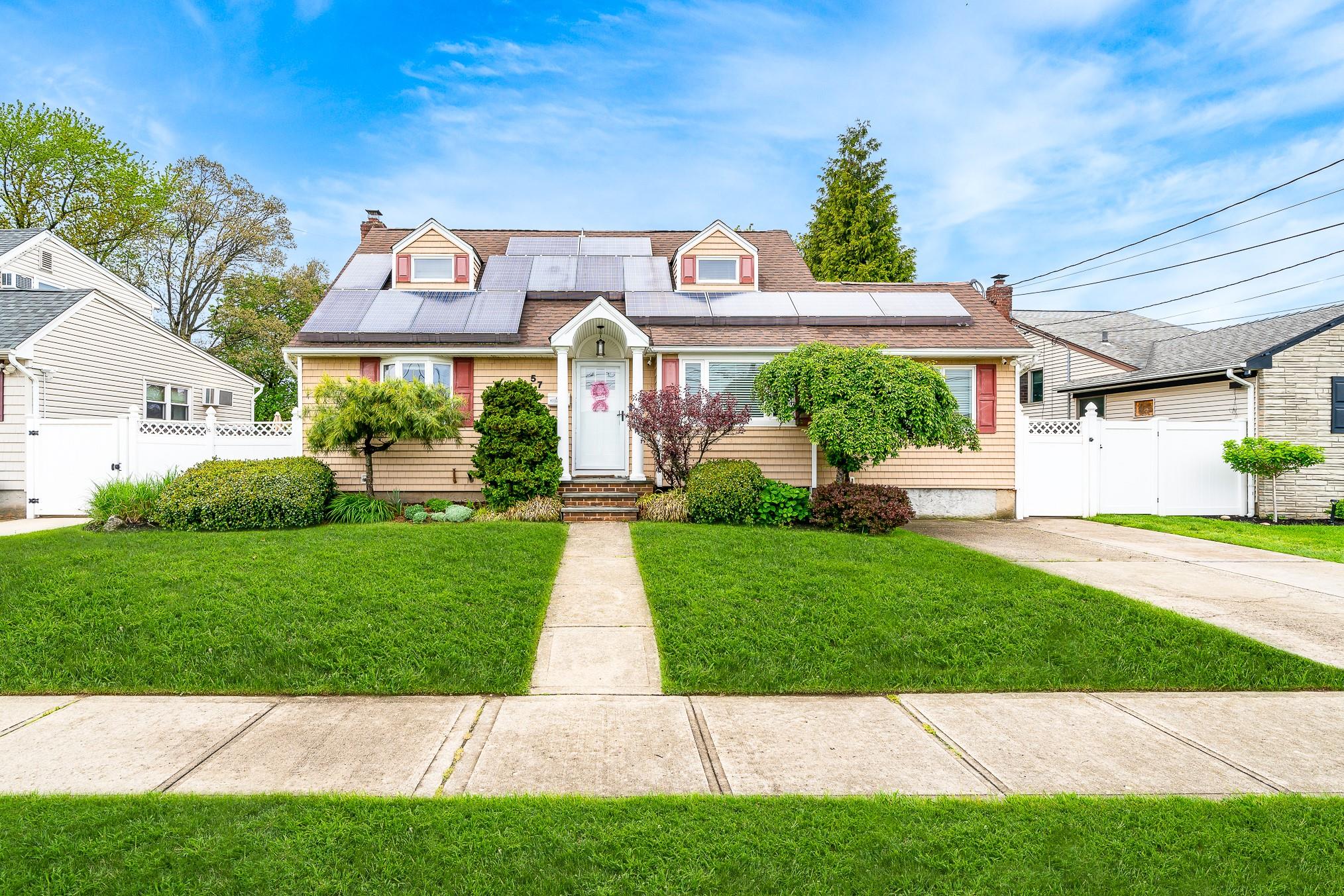 57 Nims Avenue, West Babylon, New York image 1