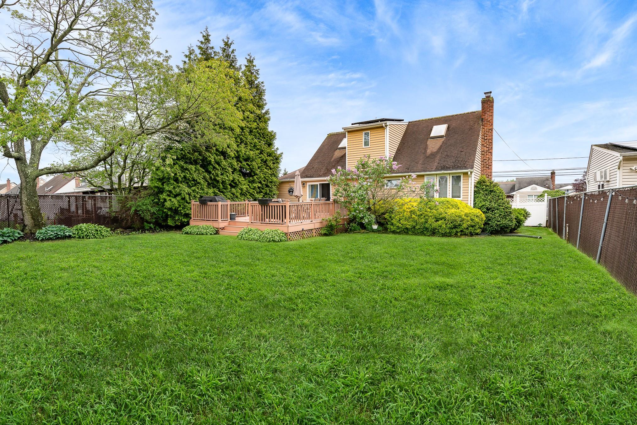 57 Nims Avenue, West Babylon, New York image 5