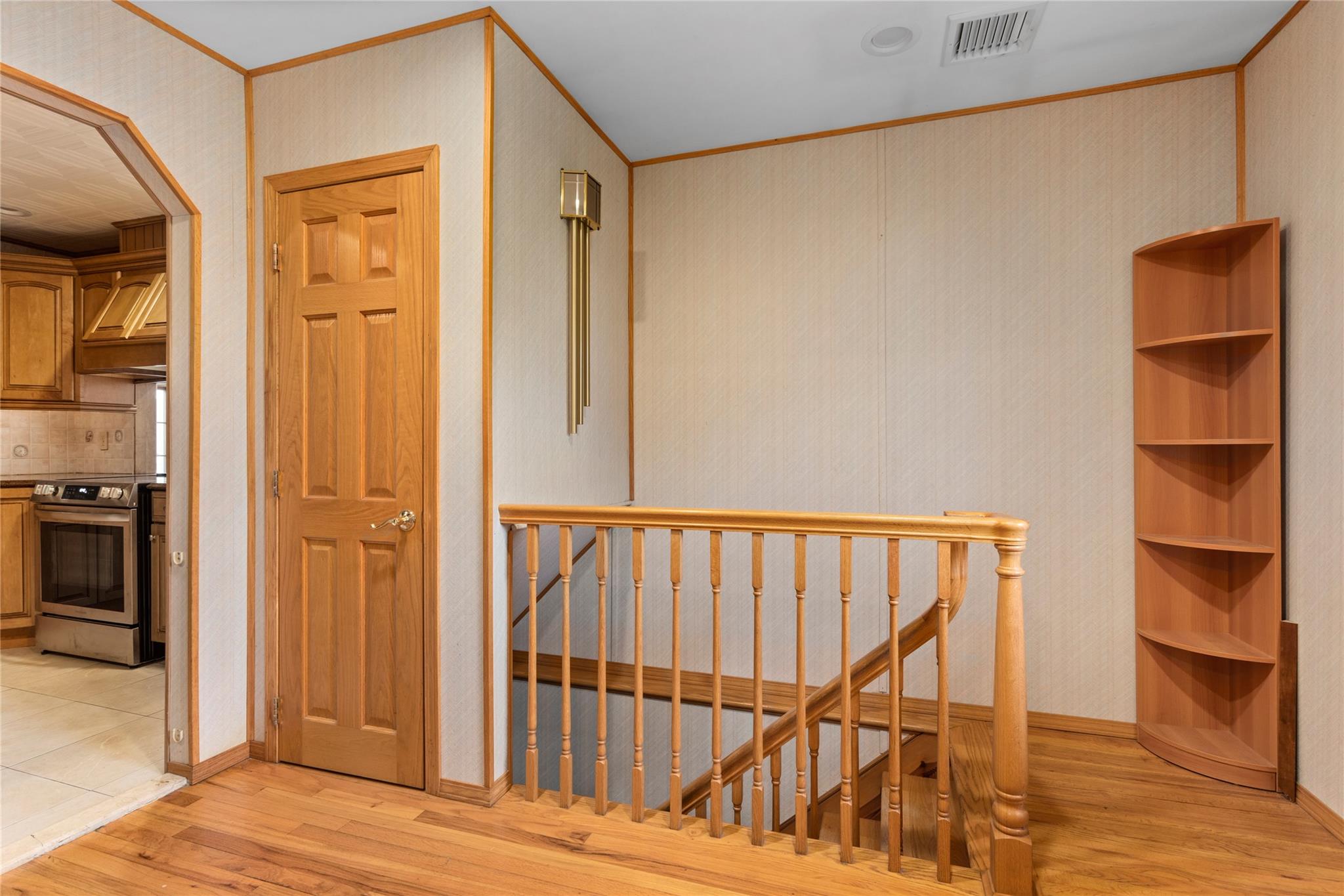 12 Pinelawn Avenue, Farmingville, New York image 18