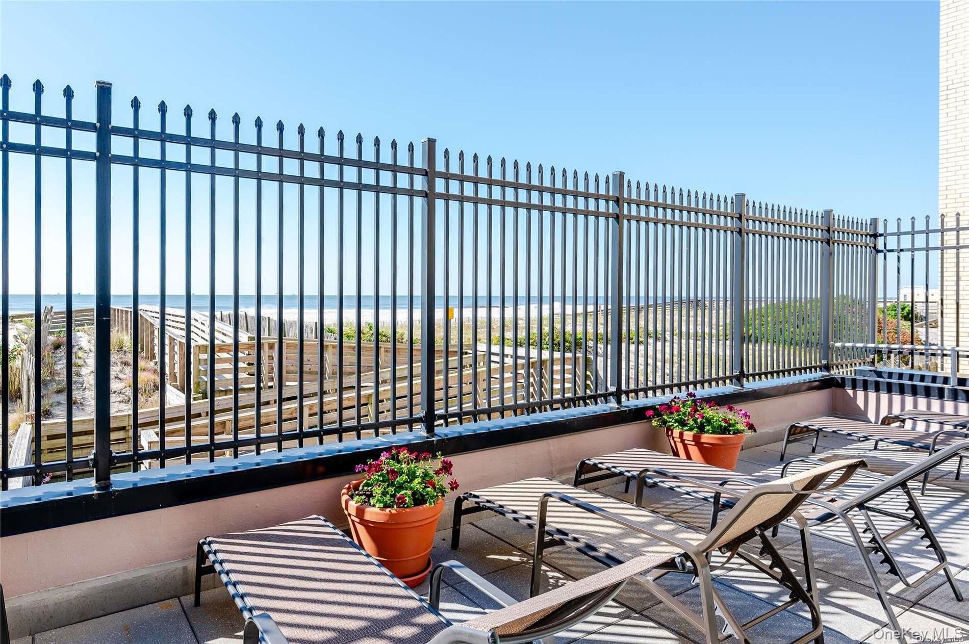 Long Beach, New York 11561, United States, 1 Bedroom Bedrooms, ,1 BathroomBathrooms,Residential,Active,216146