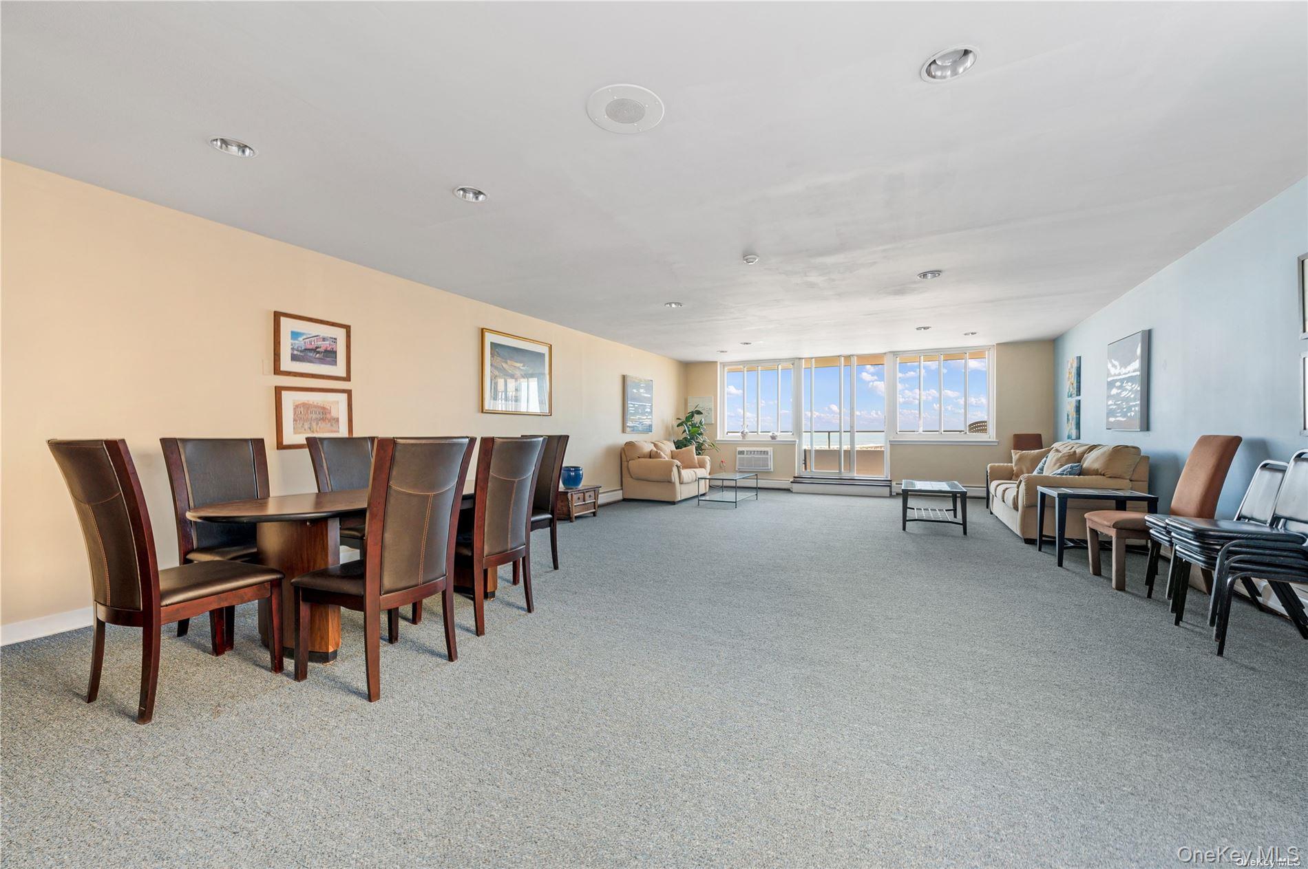 Long Beach, New York 11561, United States, 1 Bedroom Bedrooms, ,1 BathroomBathrooms,Residential,Active,216146