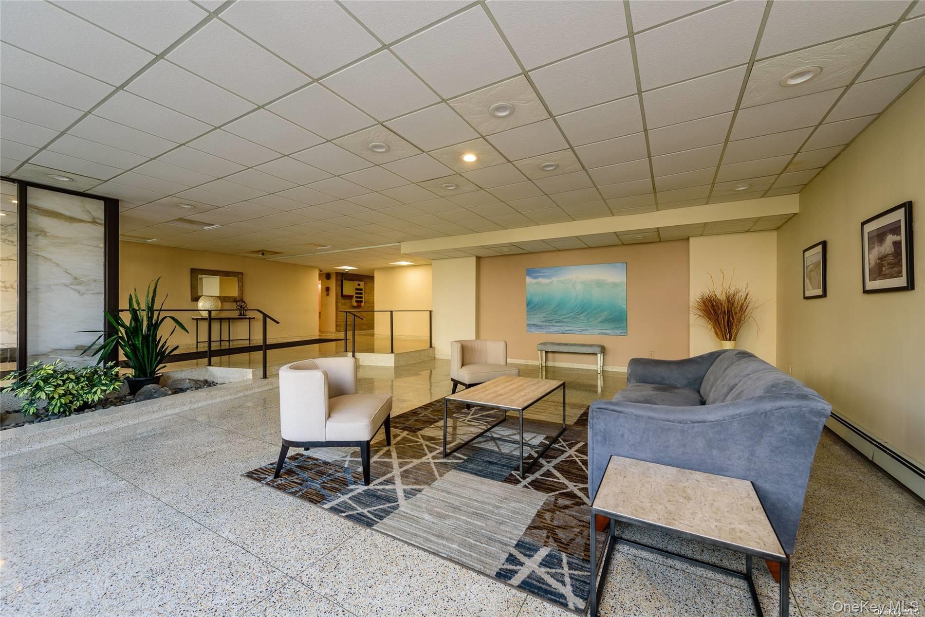 Long Beach, New York 11561, United States, 1 Bedroom Bedrooms, ,1 BathroomBathrooms,Residential,Active,216146