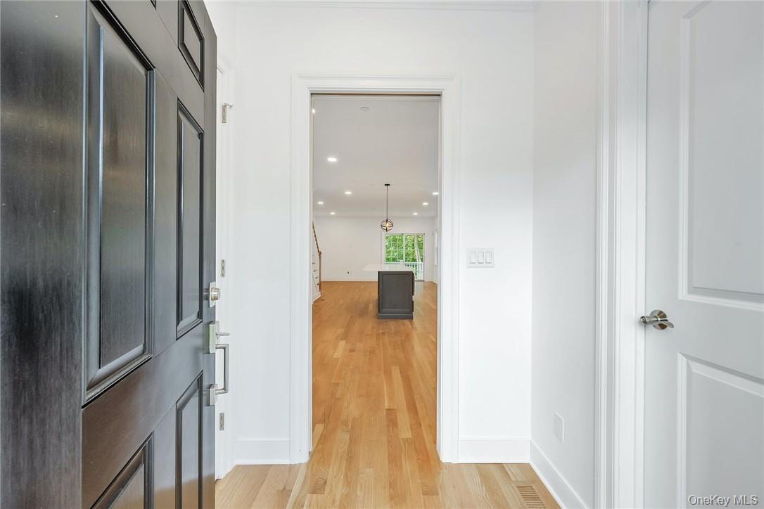 233 Lincoln Avenue B