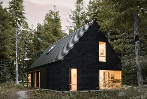 1 Chelsea Road Hughsonville NY 12590