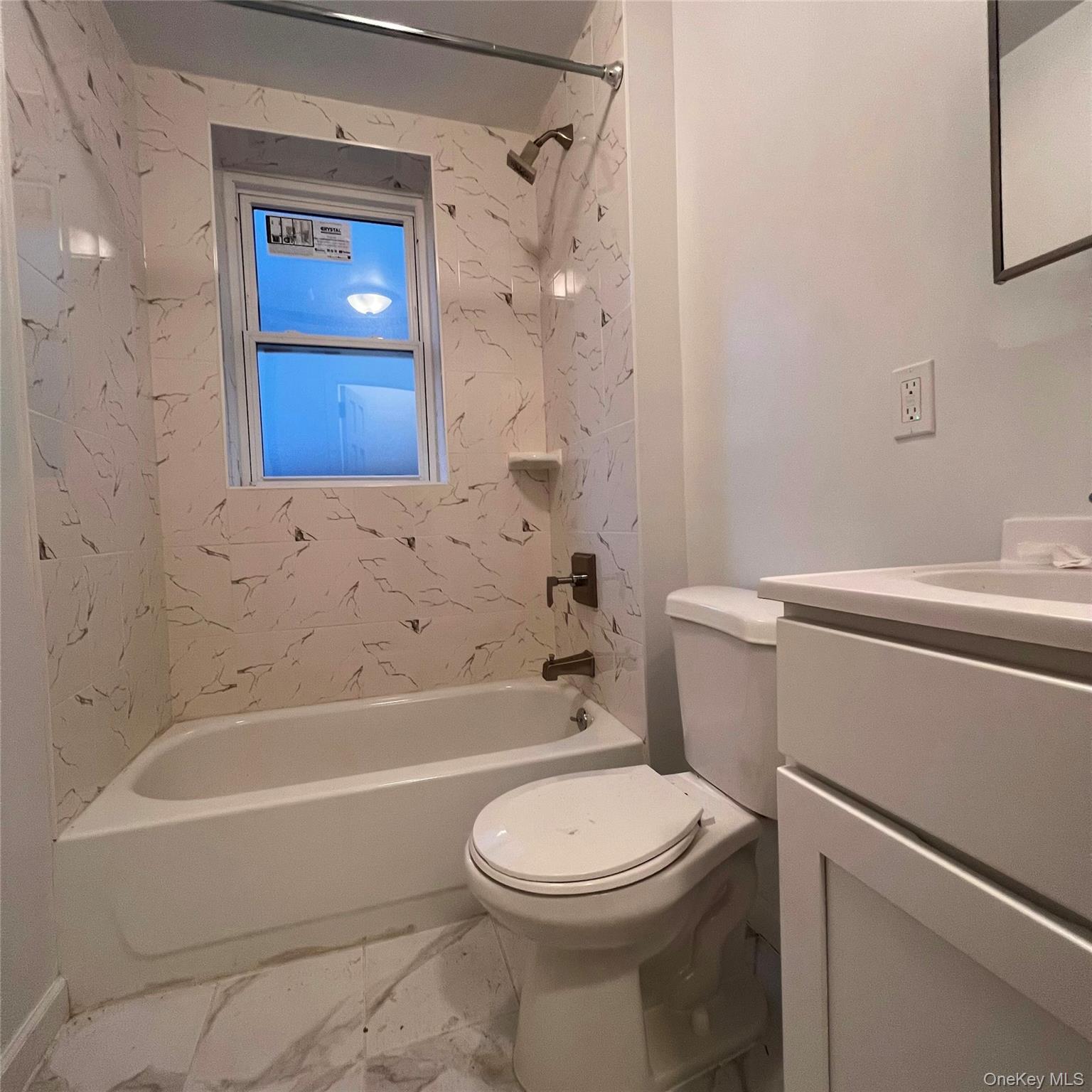 451 S 10th Avenue 2R