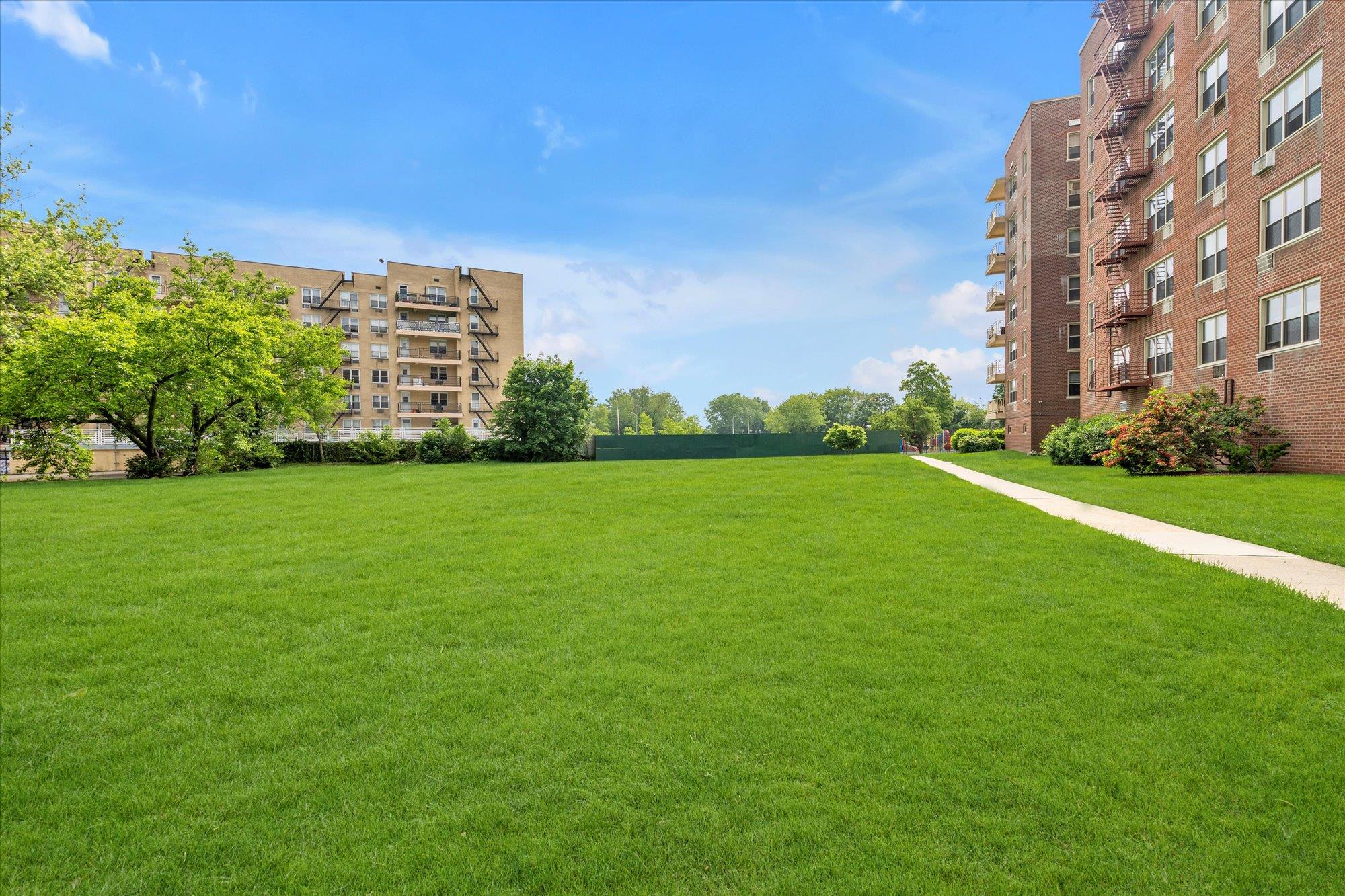 23-45 Bell Boulevard #4K, Bayside, New York image 18