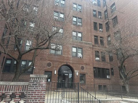 76-66 Austin Street 3C Forest Hills NY 11375