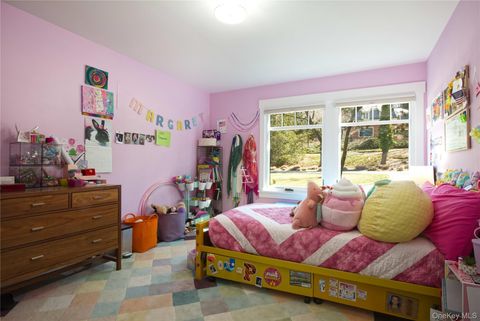 Tiny photo for 30 Half Moon Lane, Irvington, NY 10533 (MLS # 834972)