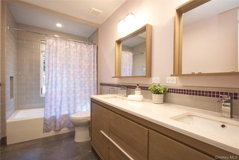 Tiny photo for 30 Half Moon Lane, Irvington, NY 10533 (MLS # 834972)