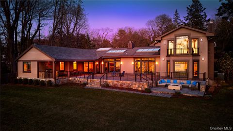 Tiny photo for 30 Half Moon Lane, Irvington, NY 10533 (MLS # 834972)