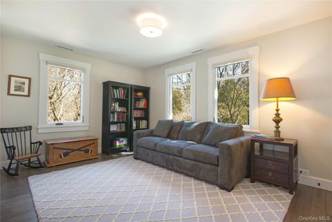 Tiny photo for 30 Half Moon Lane, Irvington, NY 10533 (MLS # 834972)