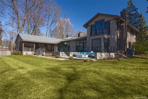 Tiny photo for 30 Half Moon Lane, Irvington, NY 10533 (MLS # 834972)