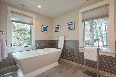 Tiny photo for 30 Half Moon Lane, Irvington, NY 10533 (MLS # 834972)