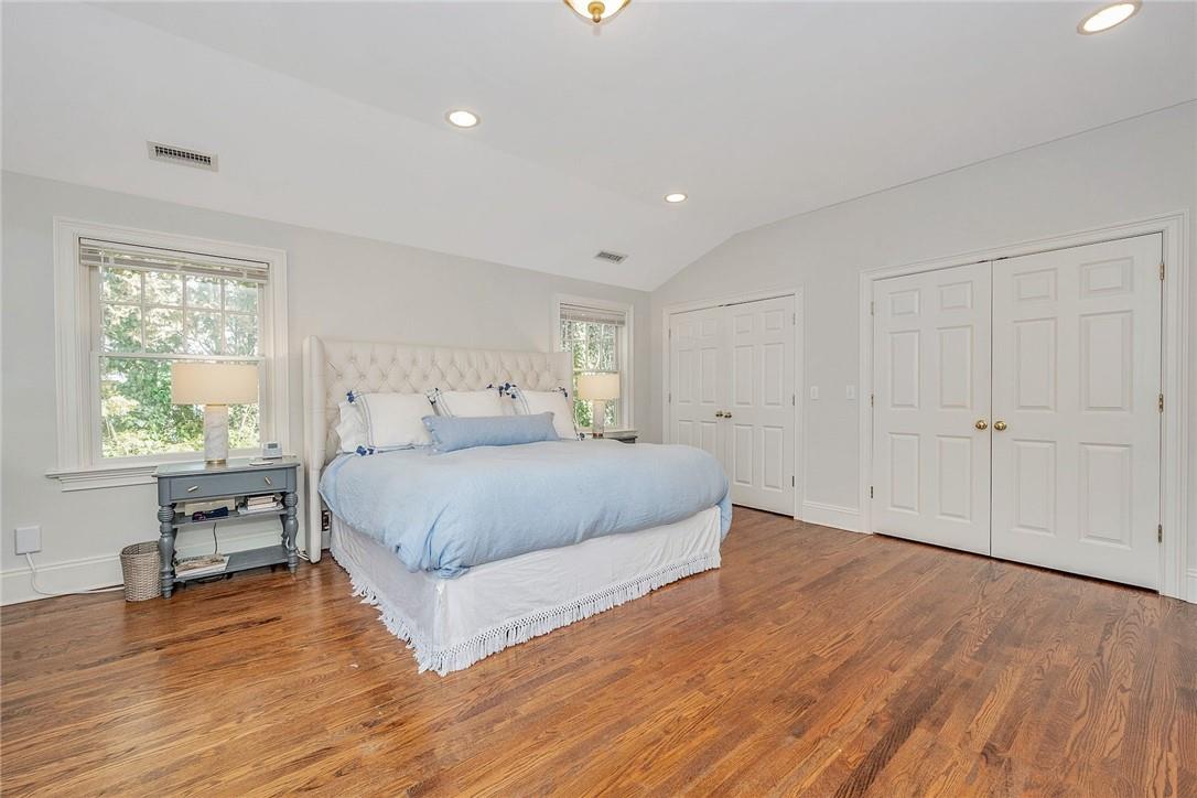 Harrison, New York 10528, United States, 4 Bedrooms Bedrooms, ,5 BathroomsBathrooms,Residential,Active,19398