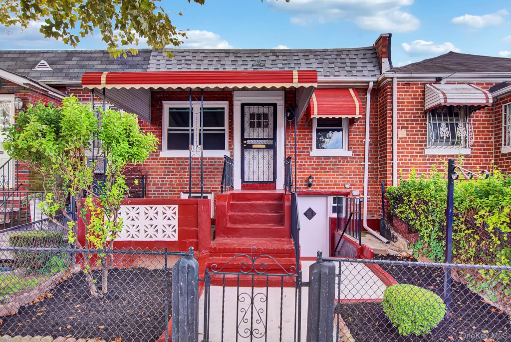 Photo of 112 E 45th Street, Brooklyn, NY 11203 (MLS # 1050667)