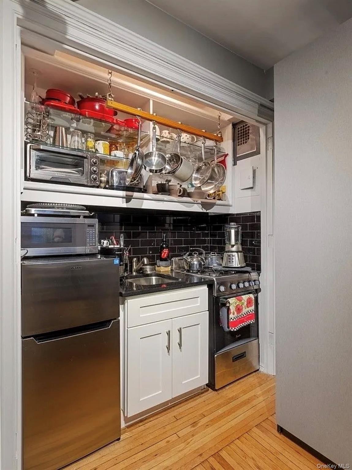 457 W 57th Street 308