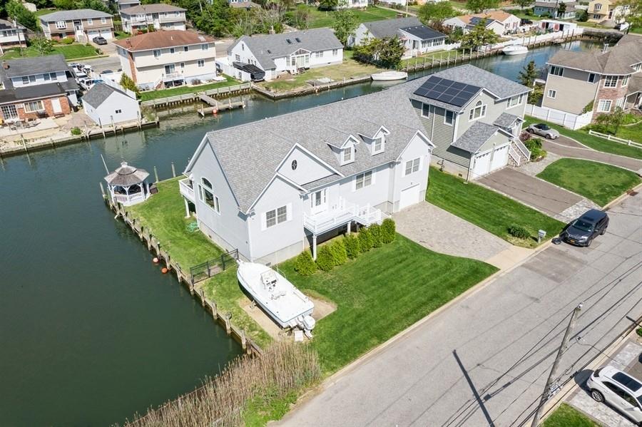 10 Delta Road, Massapequa, New York image 40