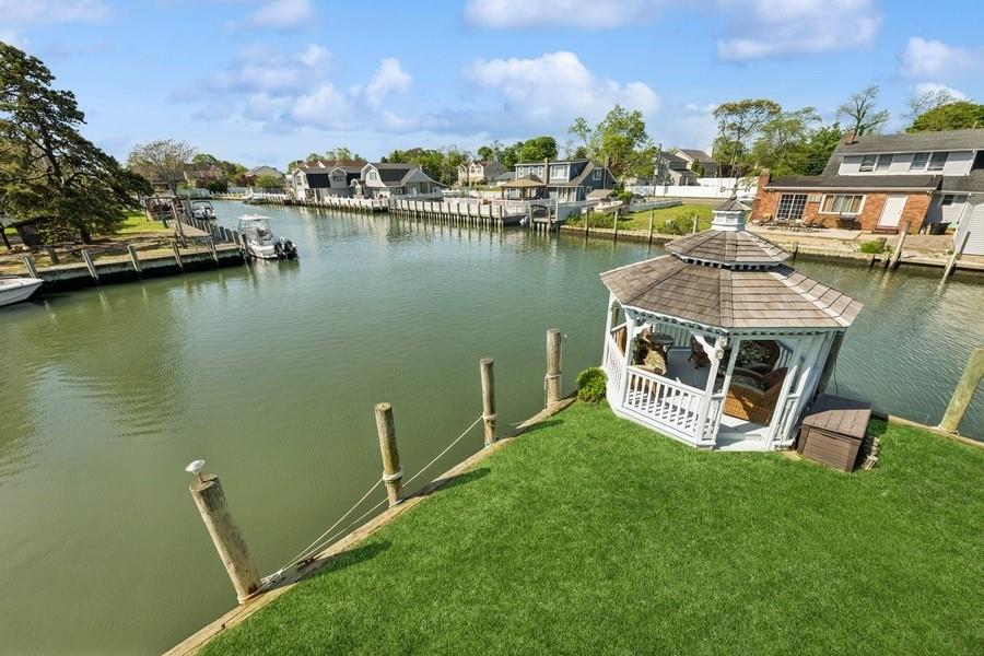 10 Delta Road, Massapequa, New York image 32