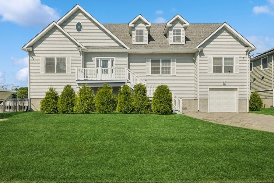 10 Delta Road, Massapequa, New York image 1