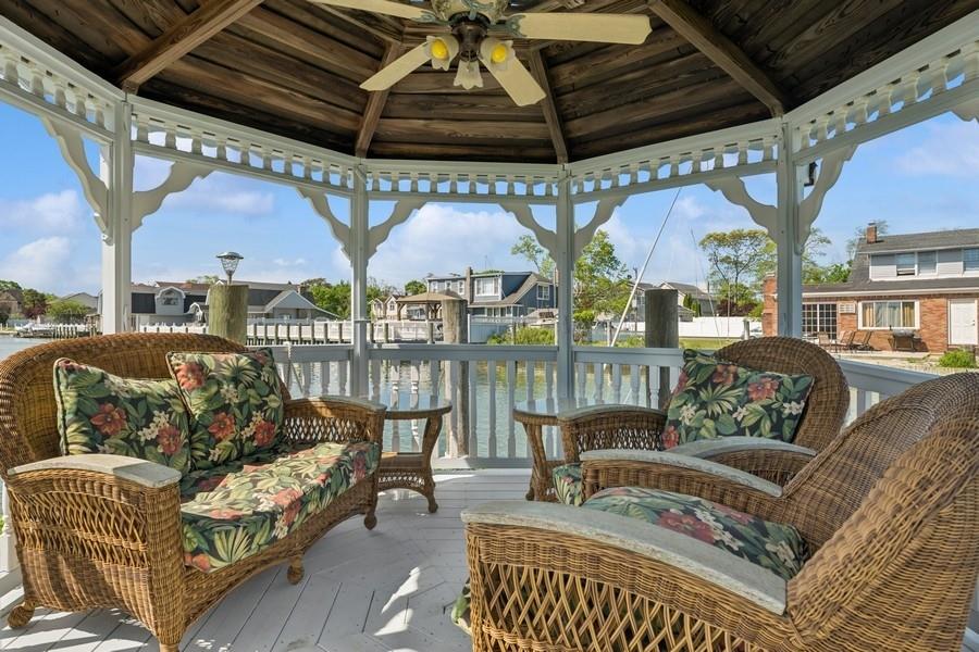 10 Delta Road, Massapequa, New York image 37