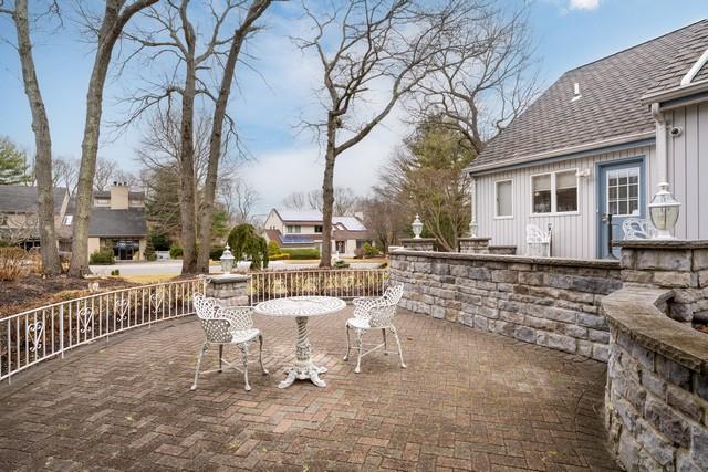 39 Jefferson Landing Circle, Port Jefferson, New York image 27