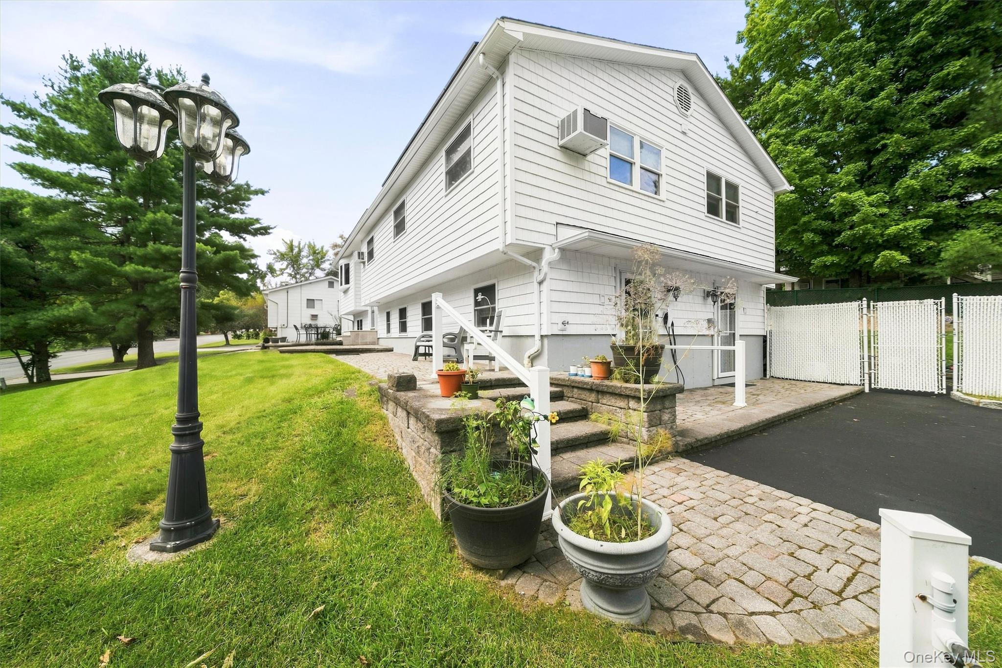 2 Harvest Hill Lane