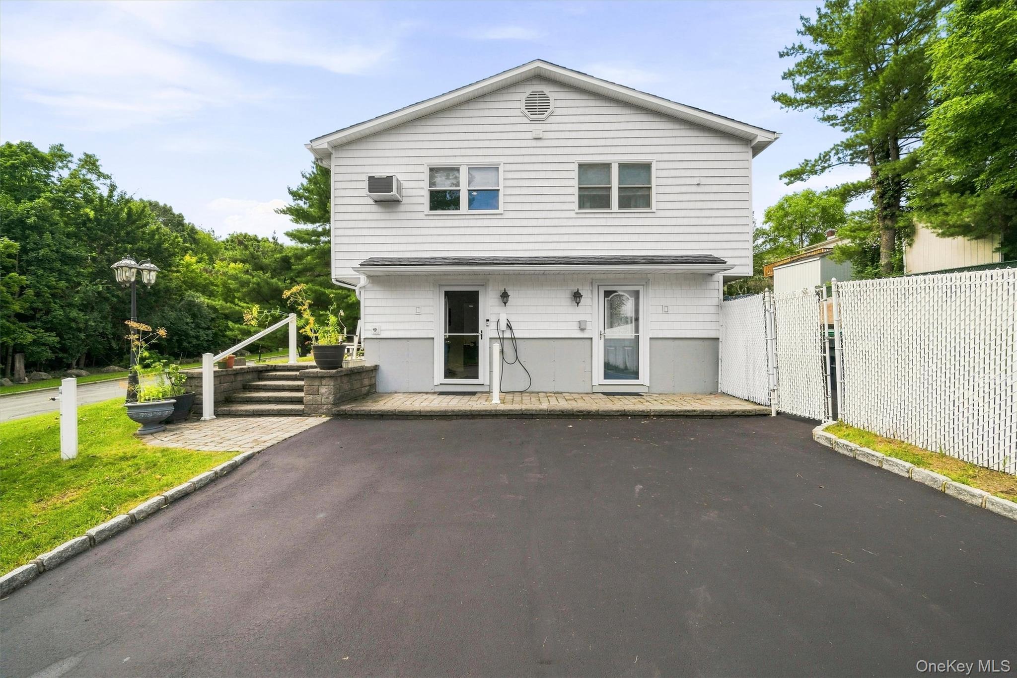 2 Harvest Hill Lane