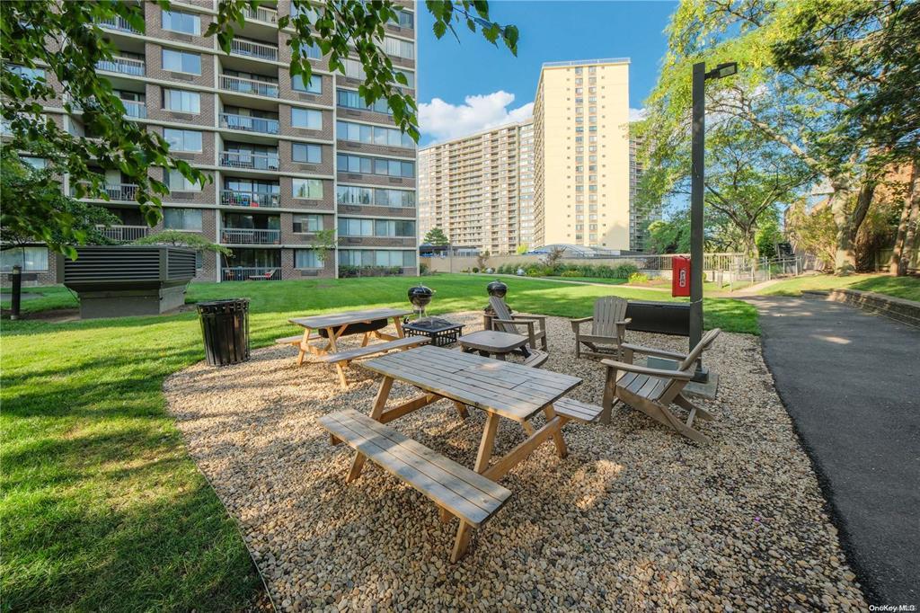 One Bay Club Drive #18 S, Bayside, New York image 22