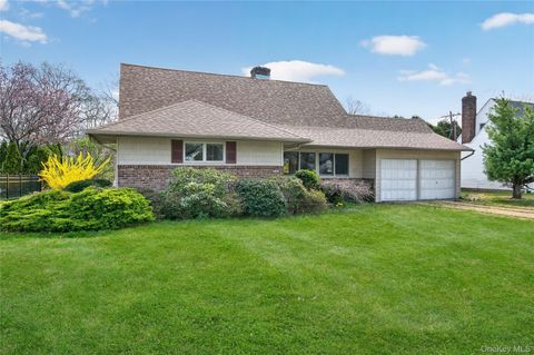 23 Pell Terrace Garden City NY 11530