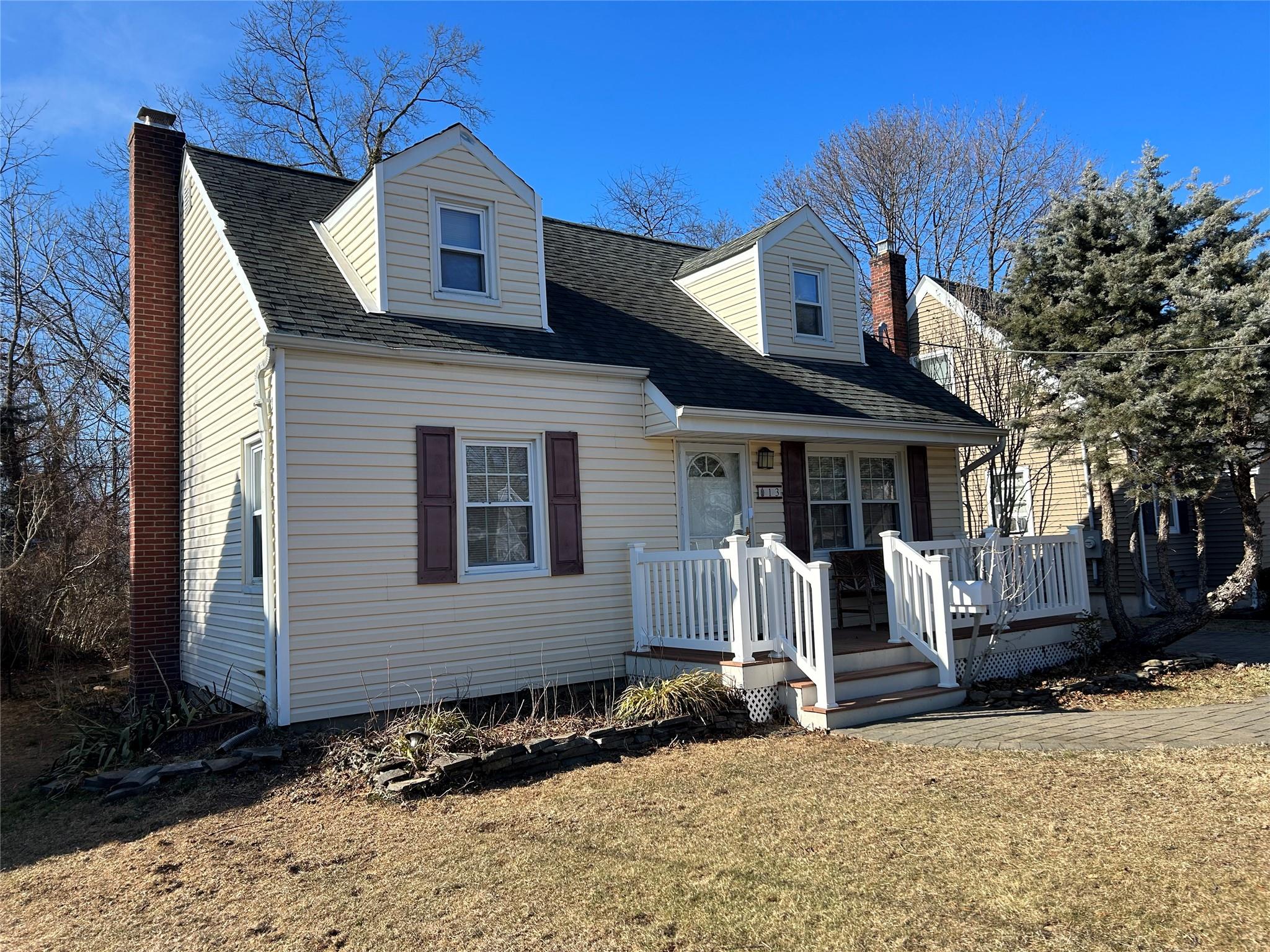 13 Irving Johnson Street, East Northport, New York image 1