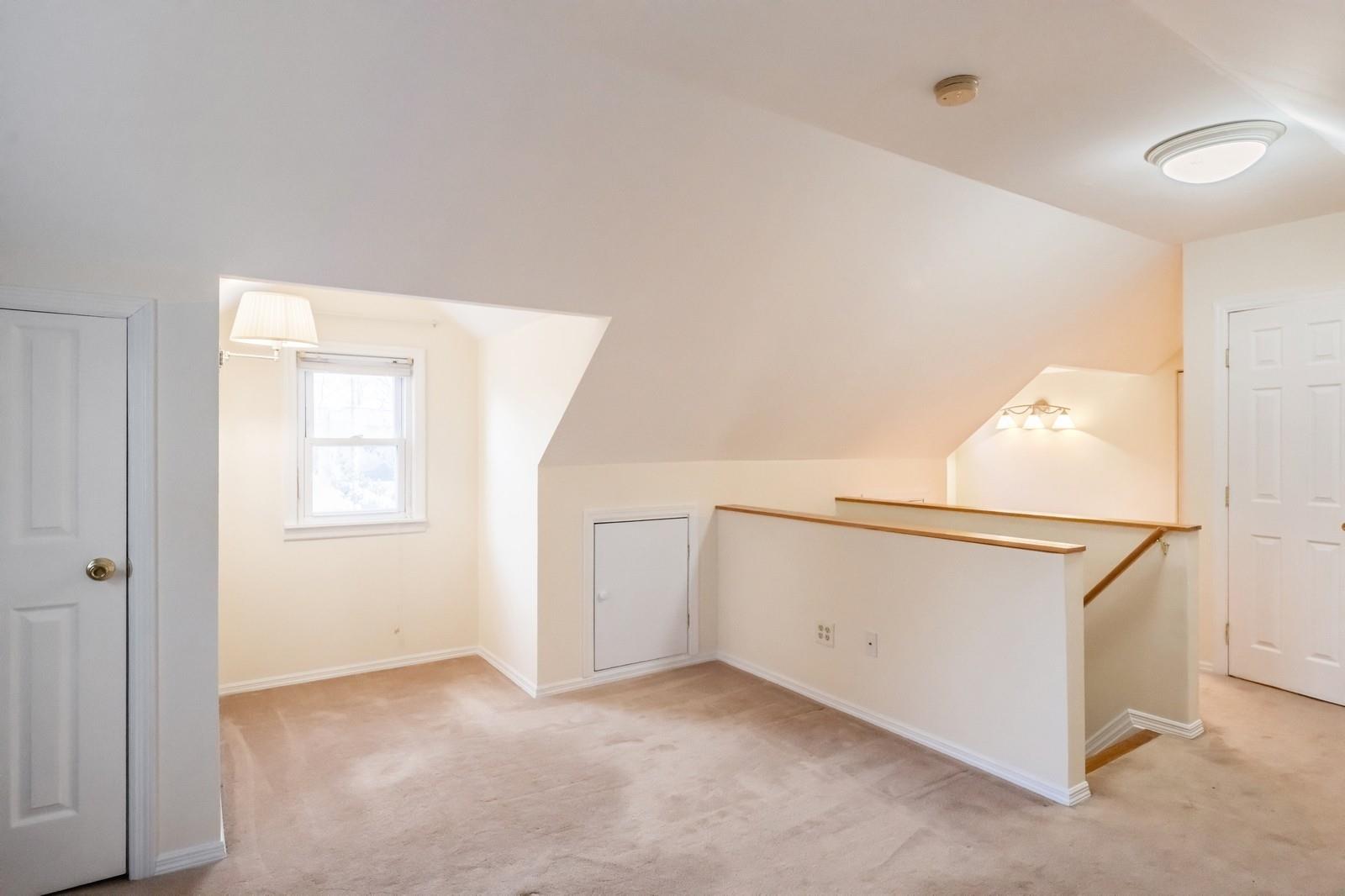 13 Irving Johnson Street, East Northport, New York image 19