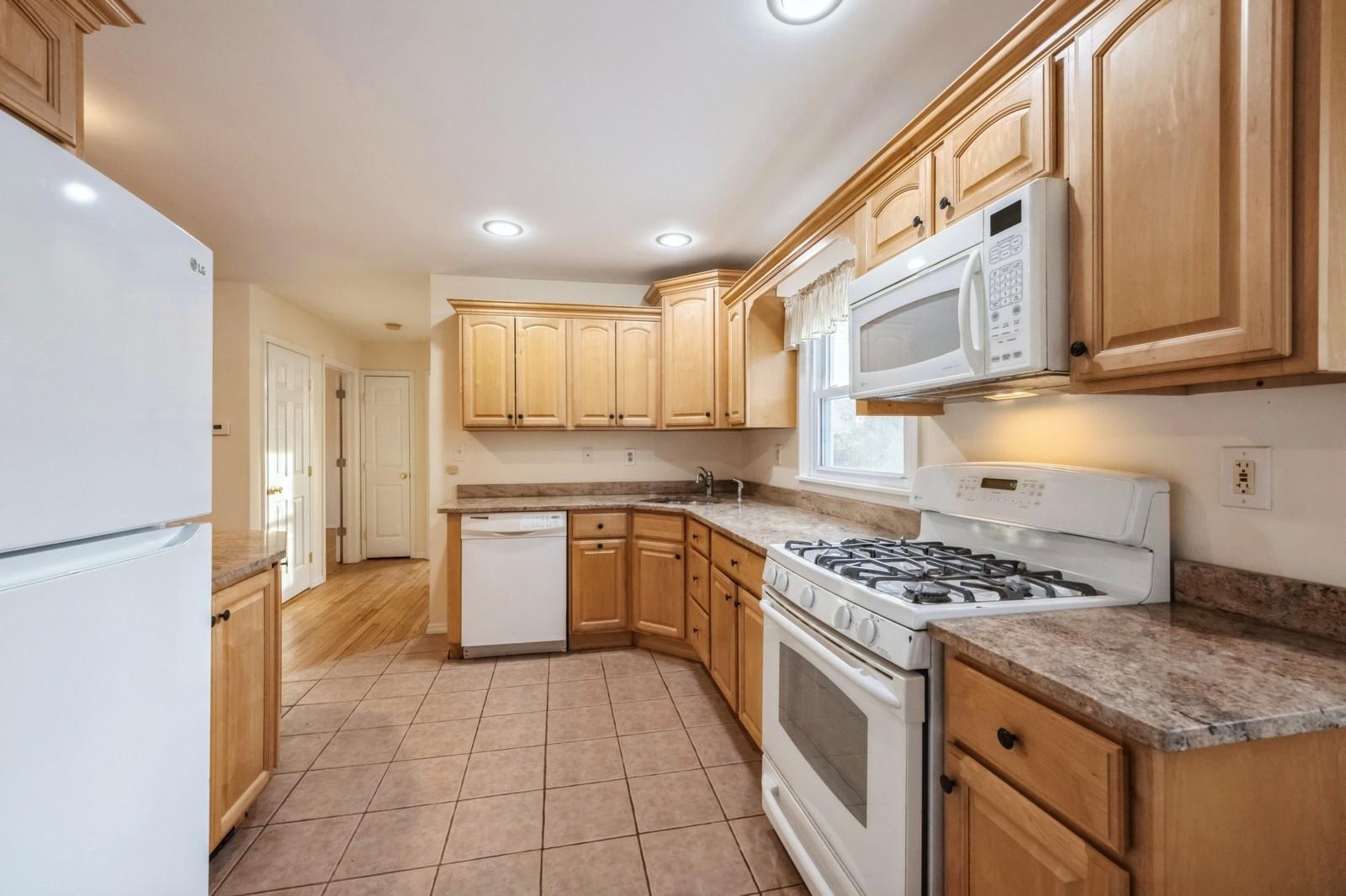 13 Irving Johnson Street, East Northport, New York image 10