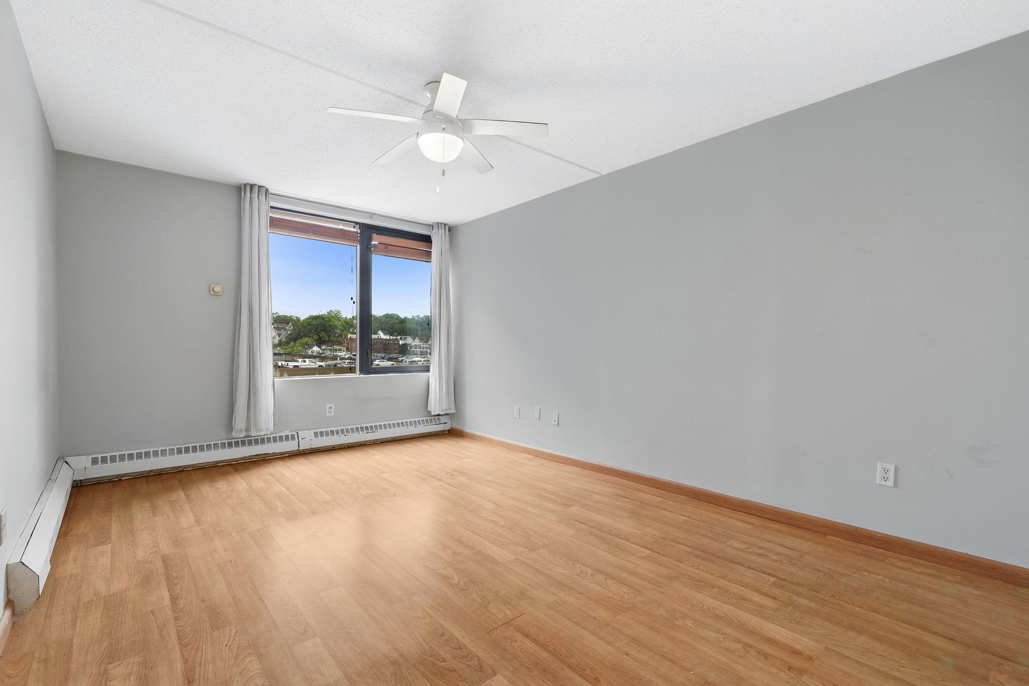 4 Martine Avenue #416, White Plains, New York image 18