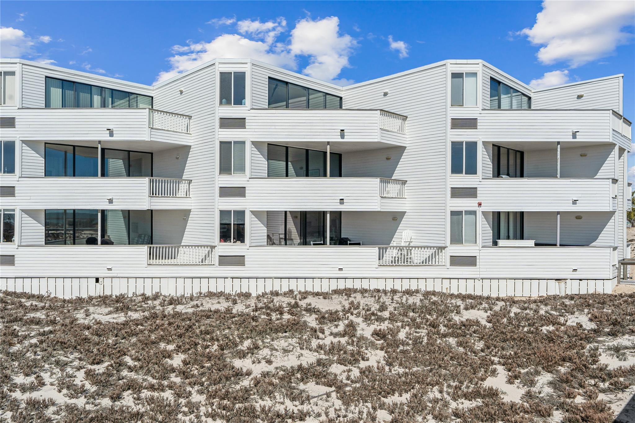 253 Dune Road #48, Westhampton Beach, New York image 27